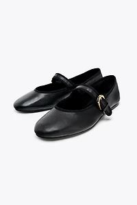 BALLERINES PLATES EN CUIR