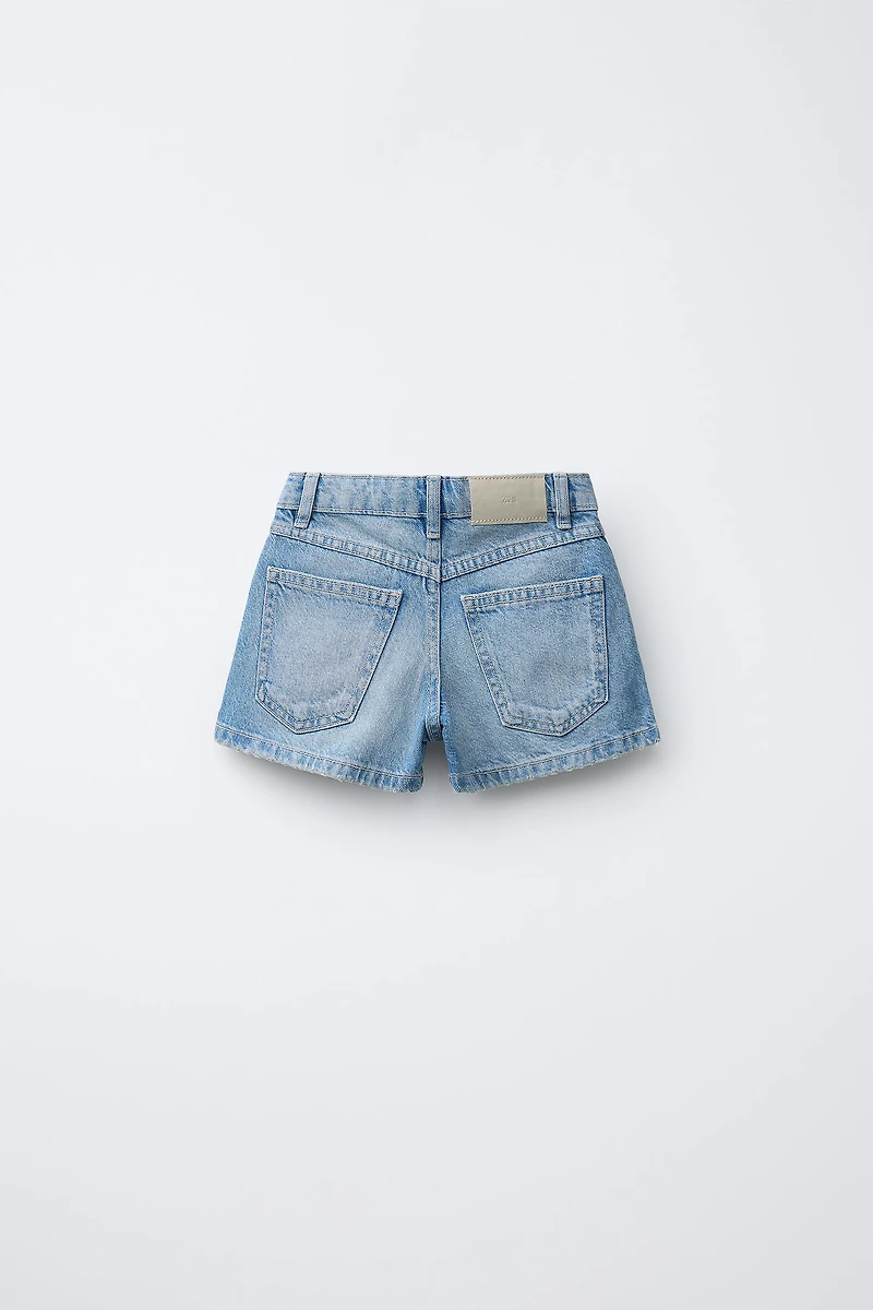 SHORT EN JEAN AVEC PERLES