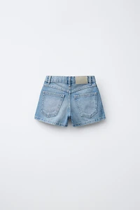 SHORT EN JEAN AVEC PERLES