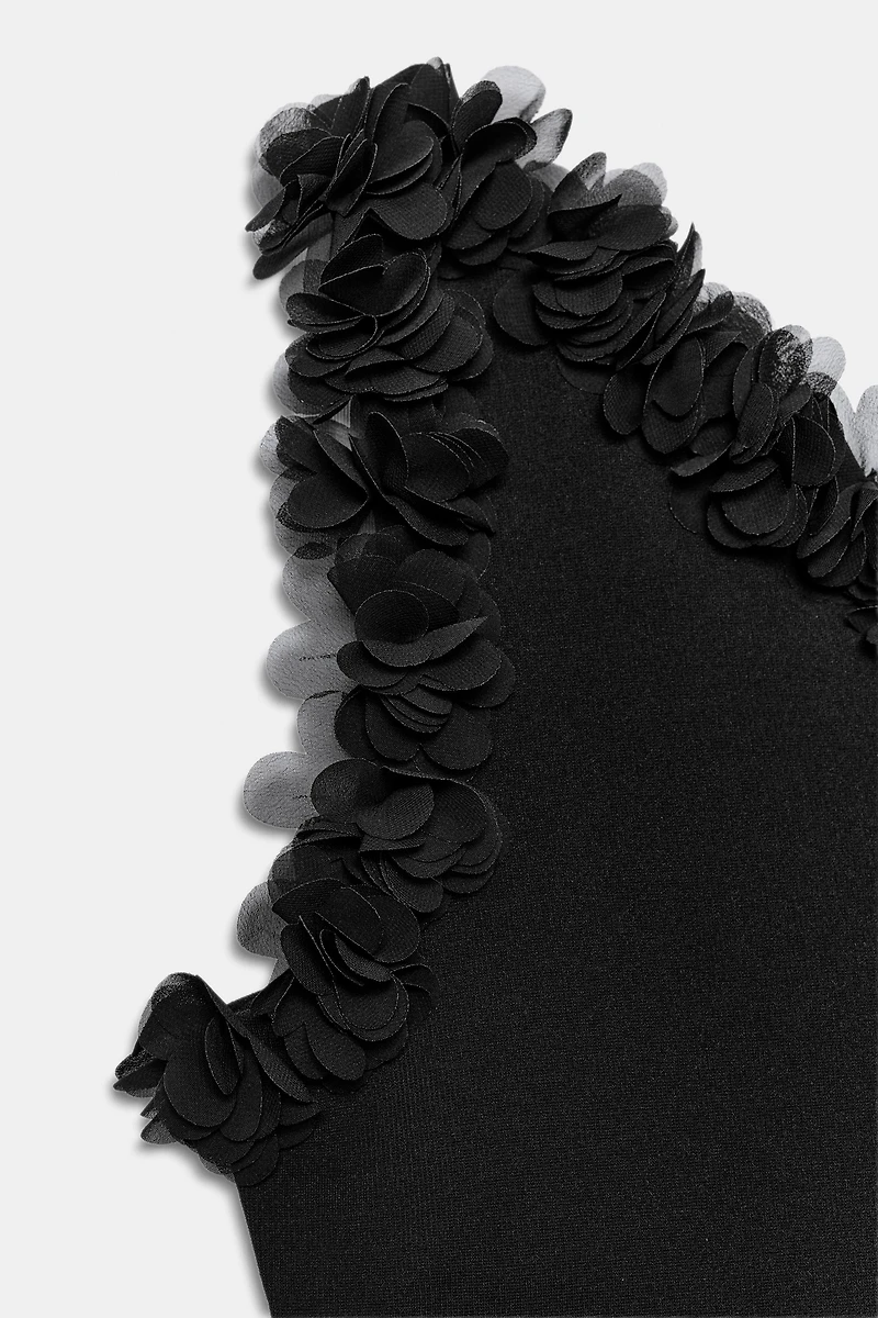 ASYMMETRIC FLORAL TOP