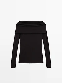 Long sleeve strapless T-shirt