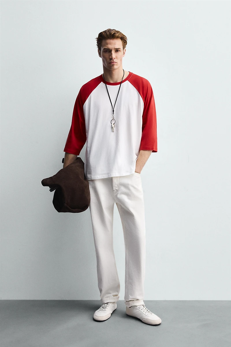 T-SHIRT COLOR BLOCK