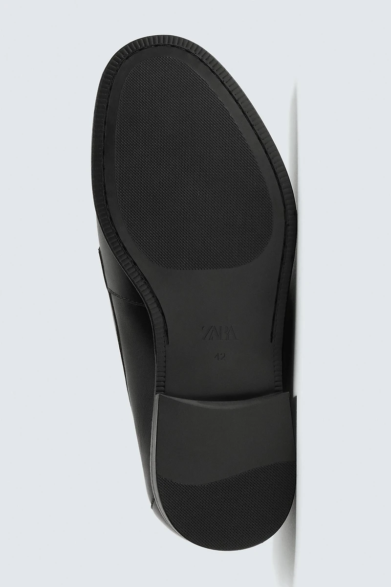 LEATHER BOAT SHOES
