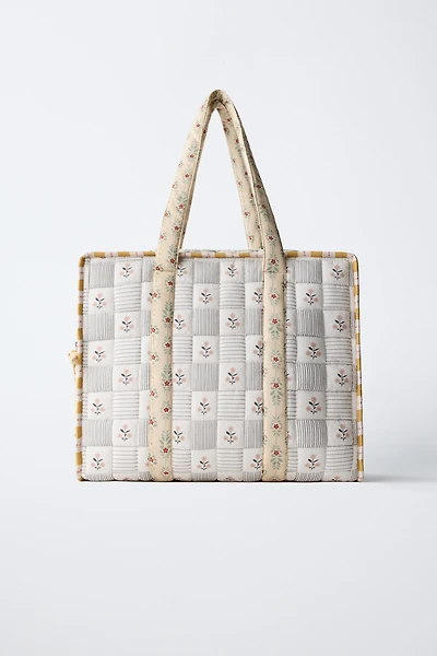 QUILTED MATERNITY BAG
