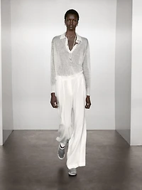 Pull en maille semi-transparente et lin mélangé