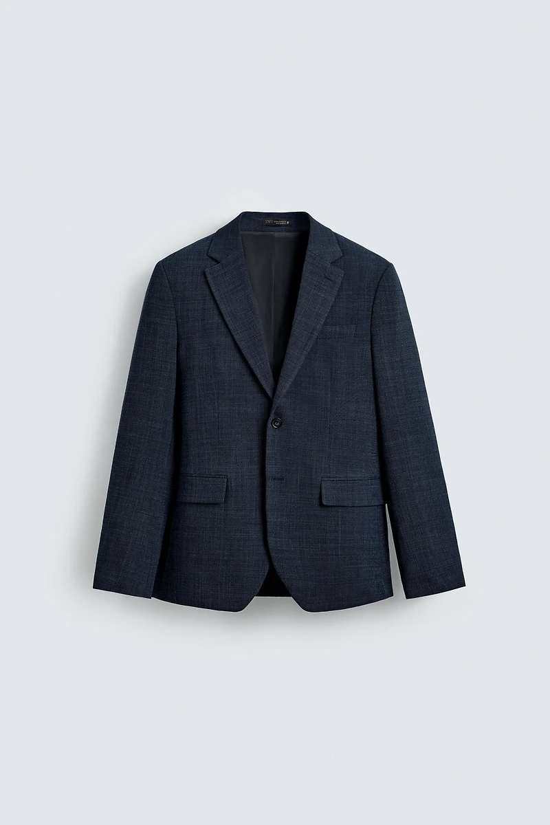 TEXTURED SUIT BLAZER