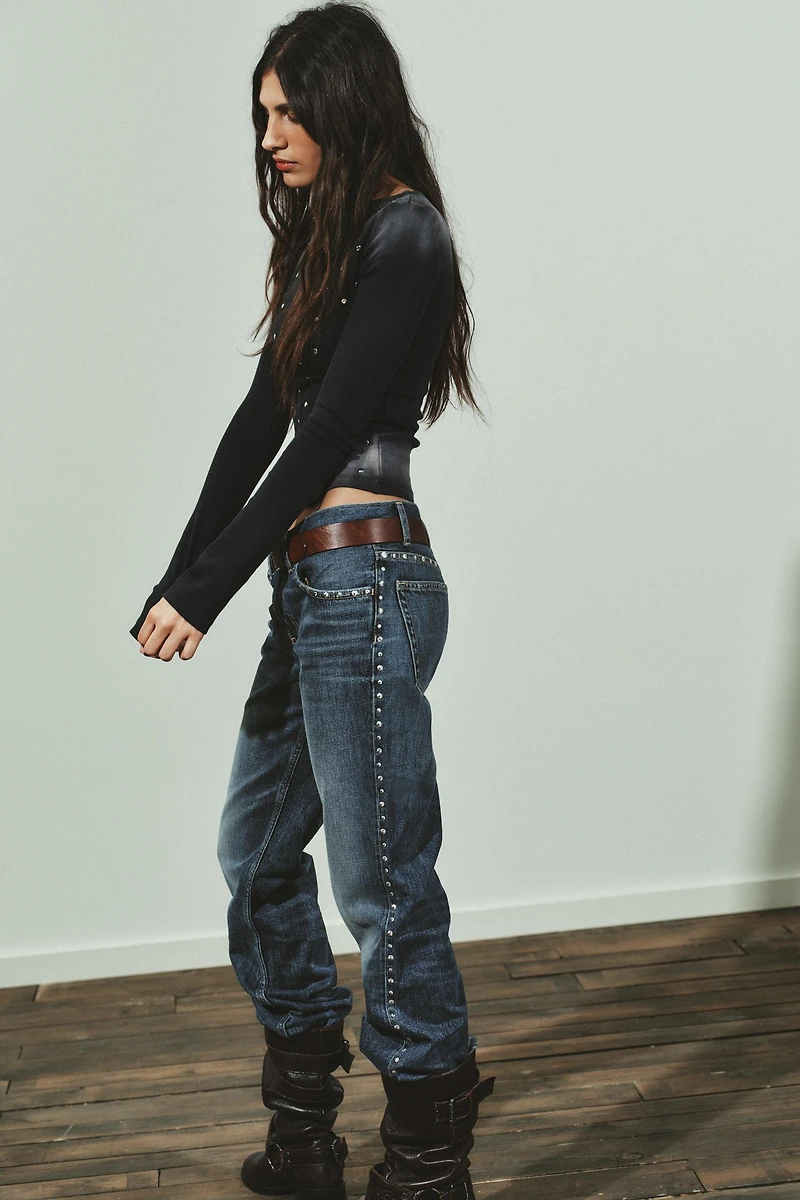 WASHED EFFECT STUDDED T-SHIRT