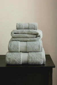 PREMIUM COTTON BATH TOWEL (600 GxM²)
