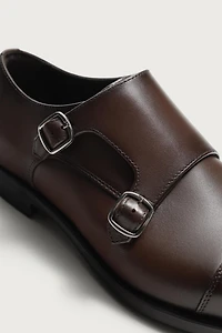CHAUSSURES EN CUIR DOUBLE BOUCLE