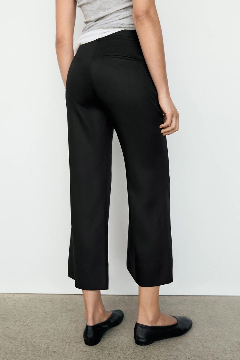Cropped flare pants