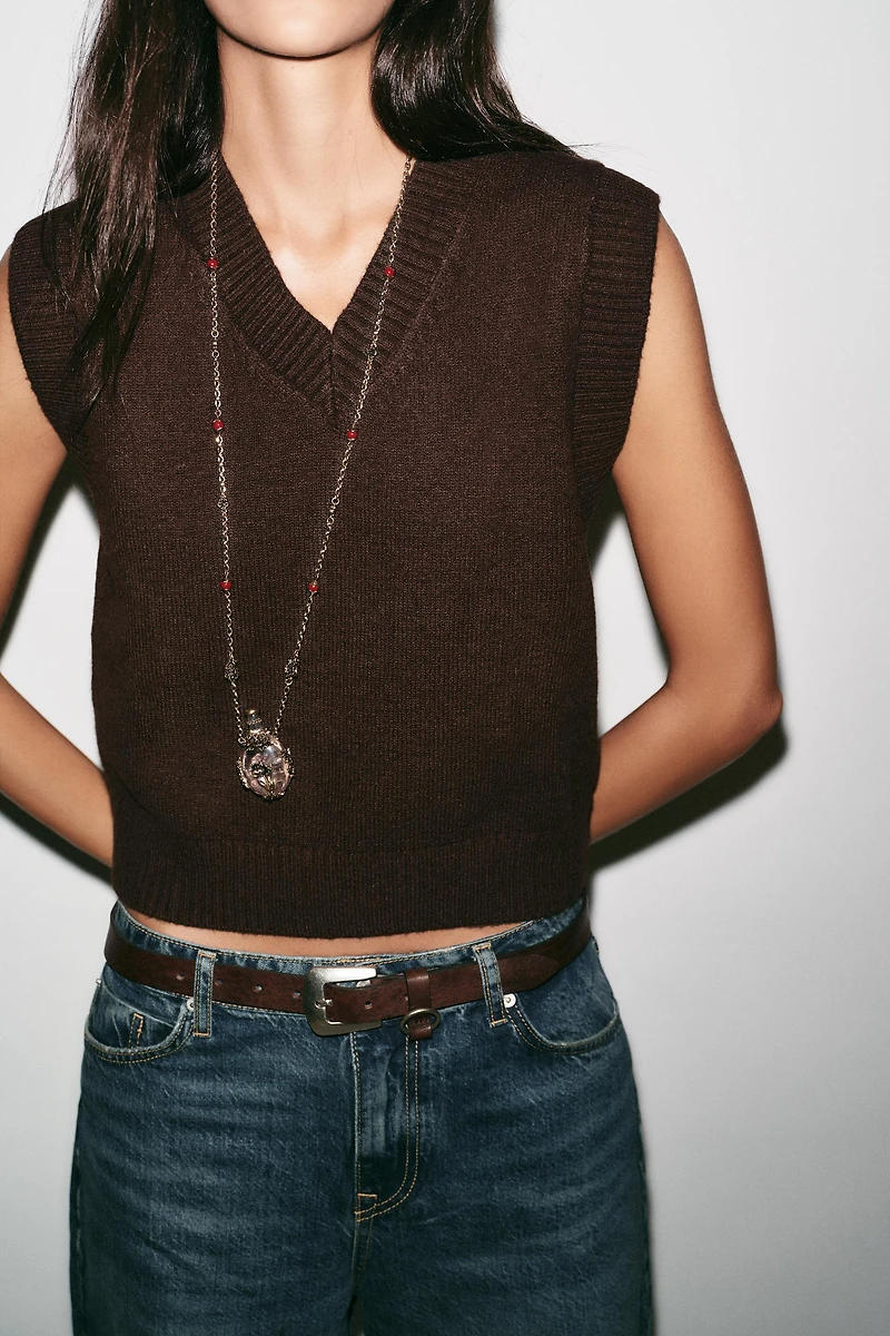 BASIC KNIT SWEATER VEST