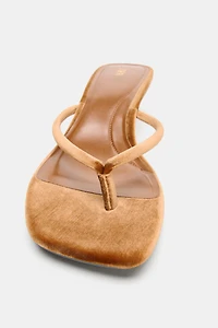 VELVET EFFECT SANDALS