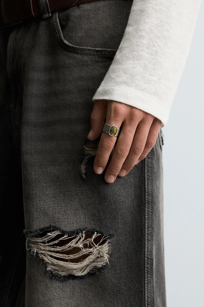 STONE SIGNET RING