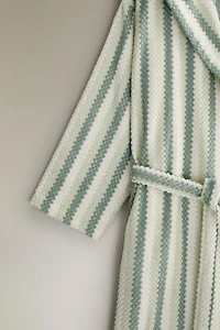 GEOMETRIC JACQUARD BATHROBE