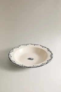 ASSIETTE CREUSE MOTIF POSITIONNÉ