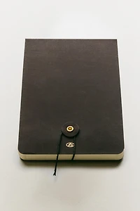 WEEKLY PLANNER WITH A CLASP