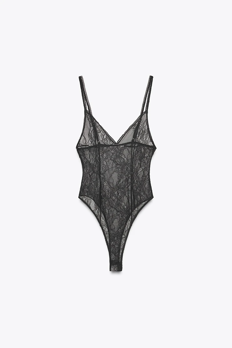 BUTTON LACE BODYSUIT