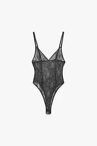BUTTON LACE BODYSUIT