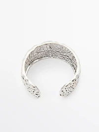 Textured metal bangle