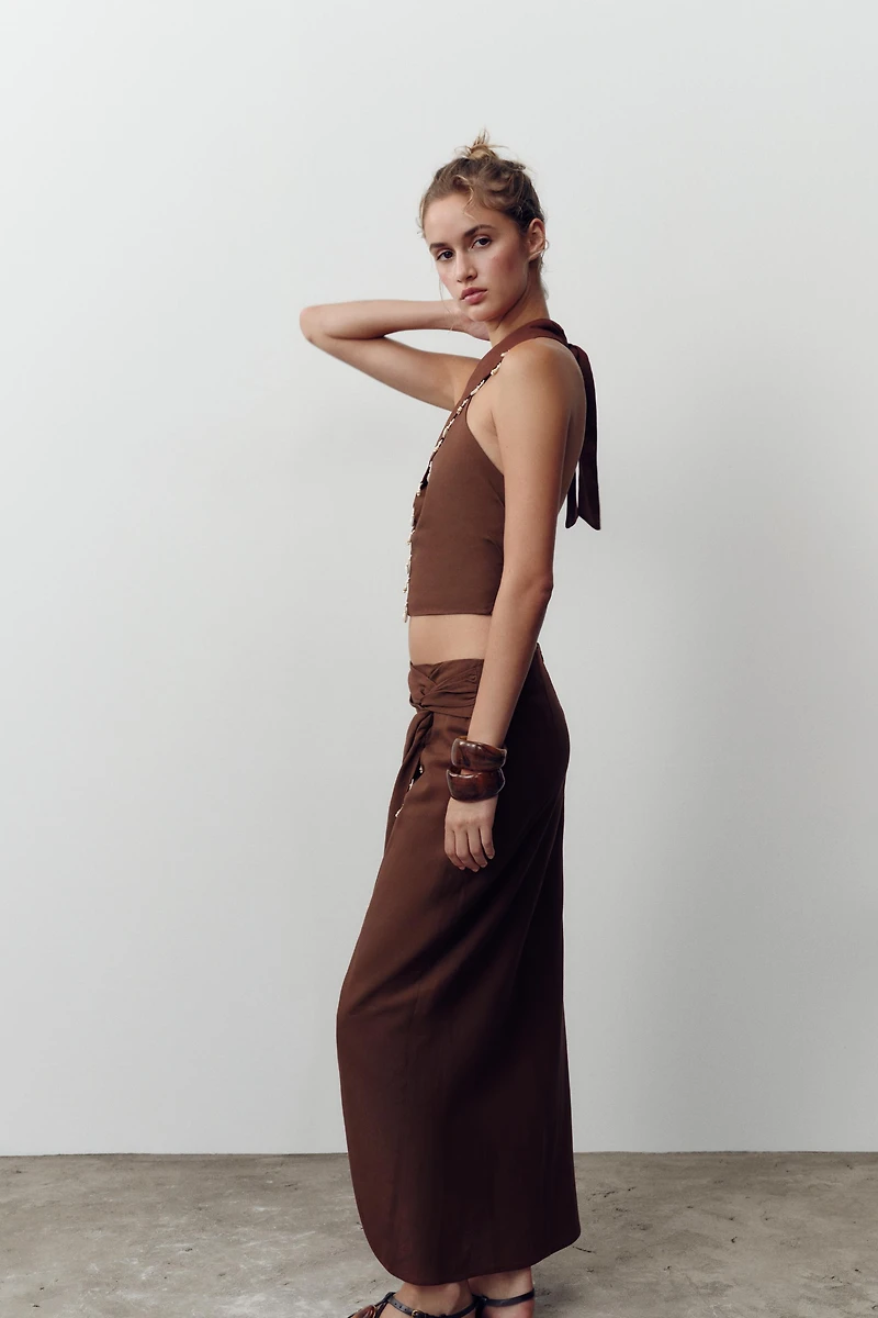 TOP HALTER AVEC LIN ET COQUILLAGES