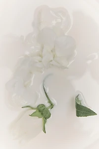 WOMAN IN WHITE PARFUM 80 ML (2.72 FL. OZ).