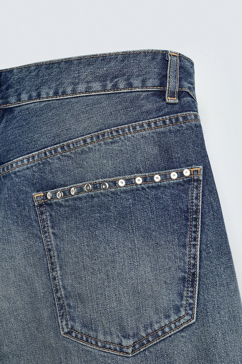 STUDDED LOOSE FIT JEANS