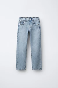 STRAIGHT LEG JEANS