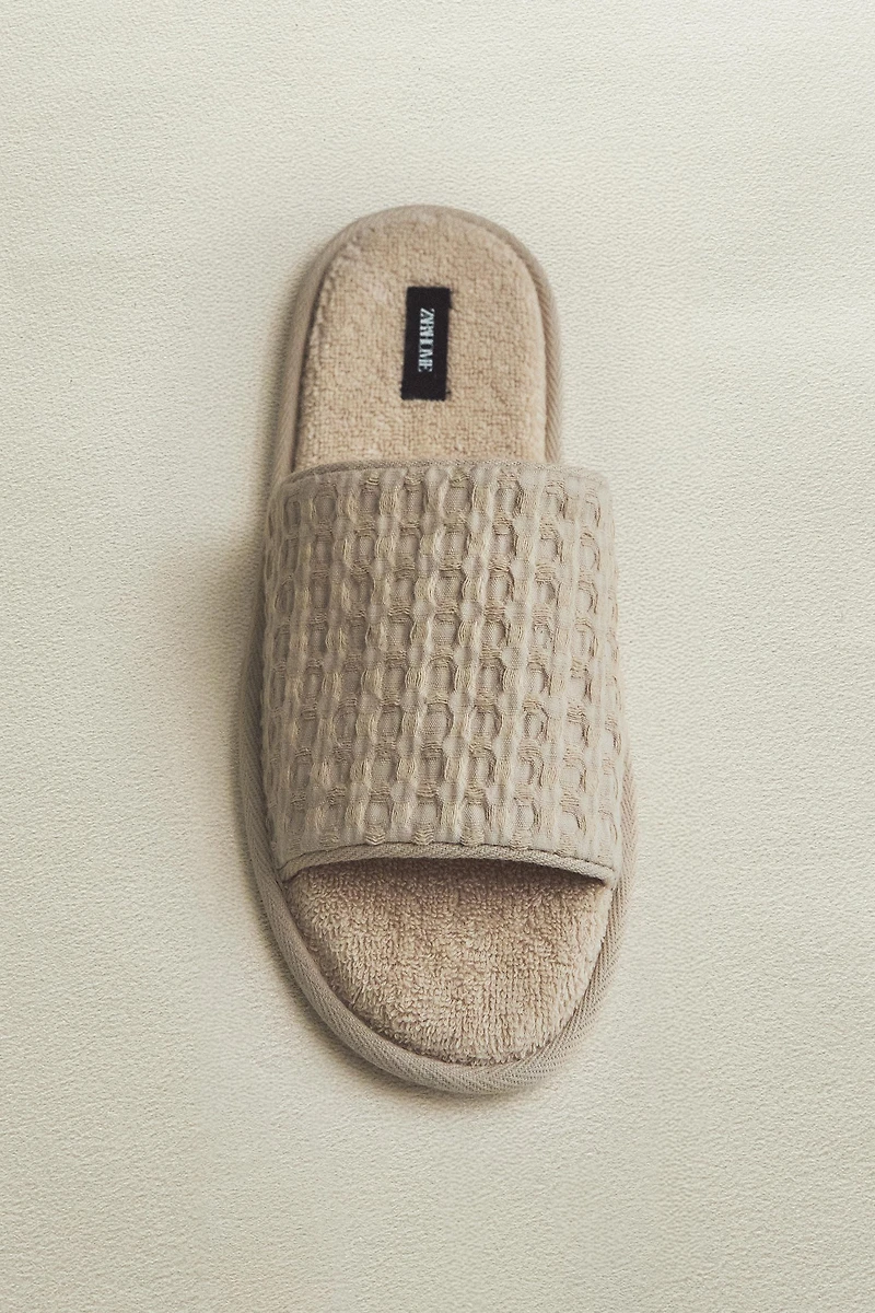 CHAUSSONS WAFFLE ÉPONGE