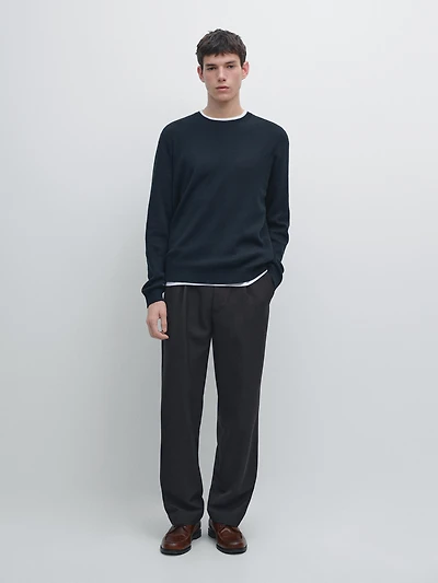Knit 100% cotton crew neck sweater