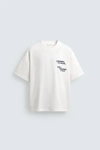 CONTRASTING TEXT PRINT T-SHIRT
