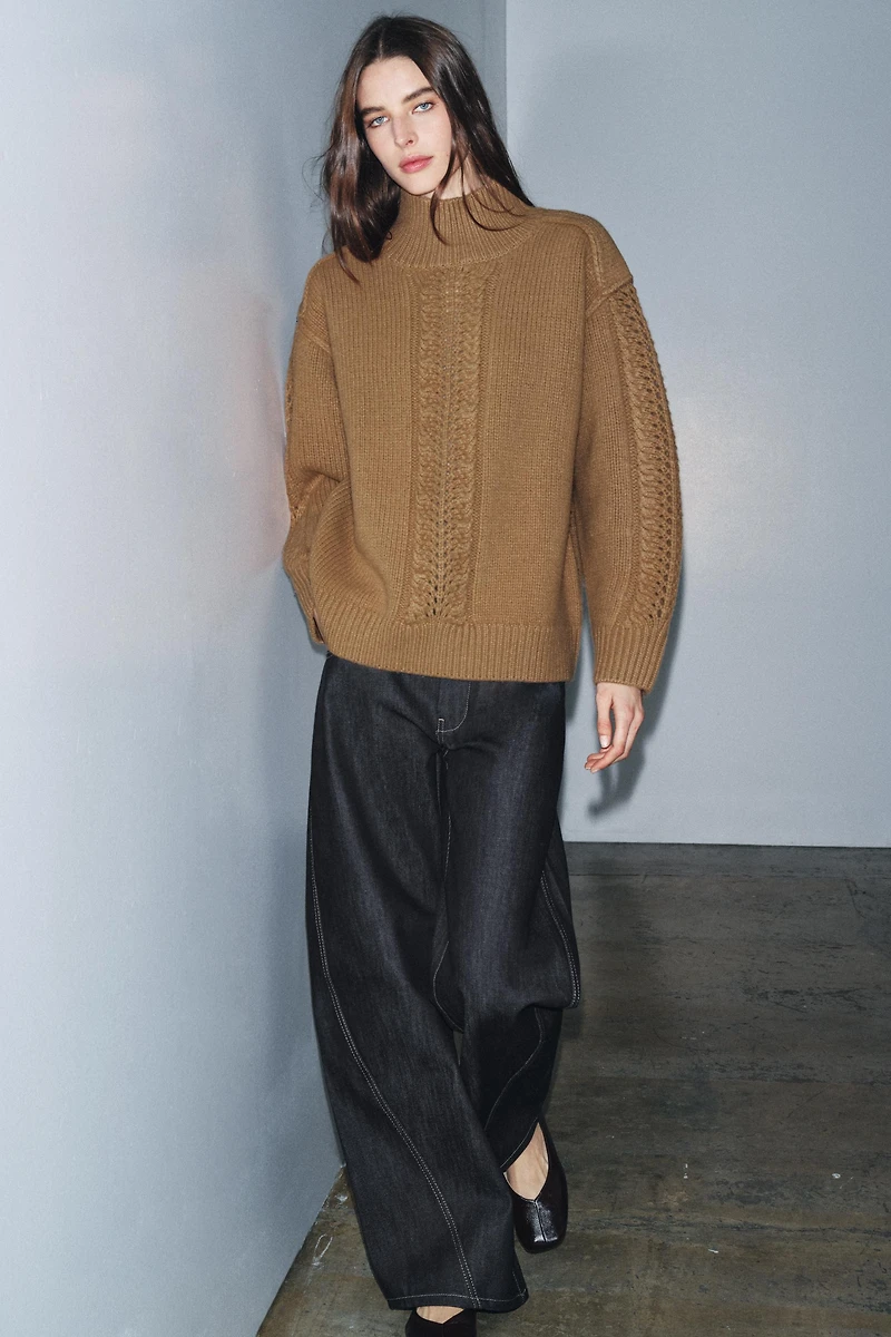 100% WOOL TEXTURED JUMPER