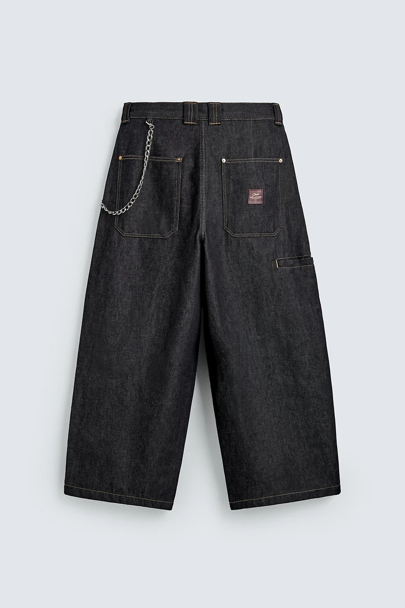 BAGGY FIT PANTS WITH CHAIN