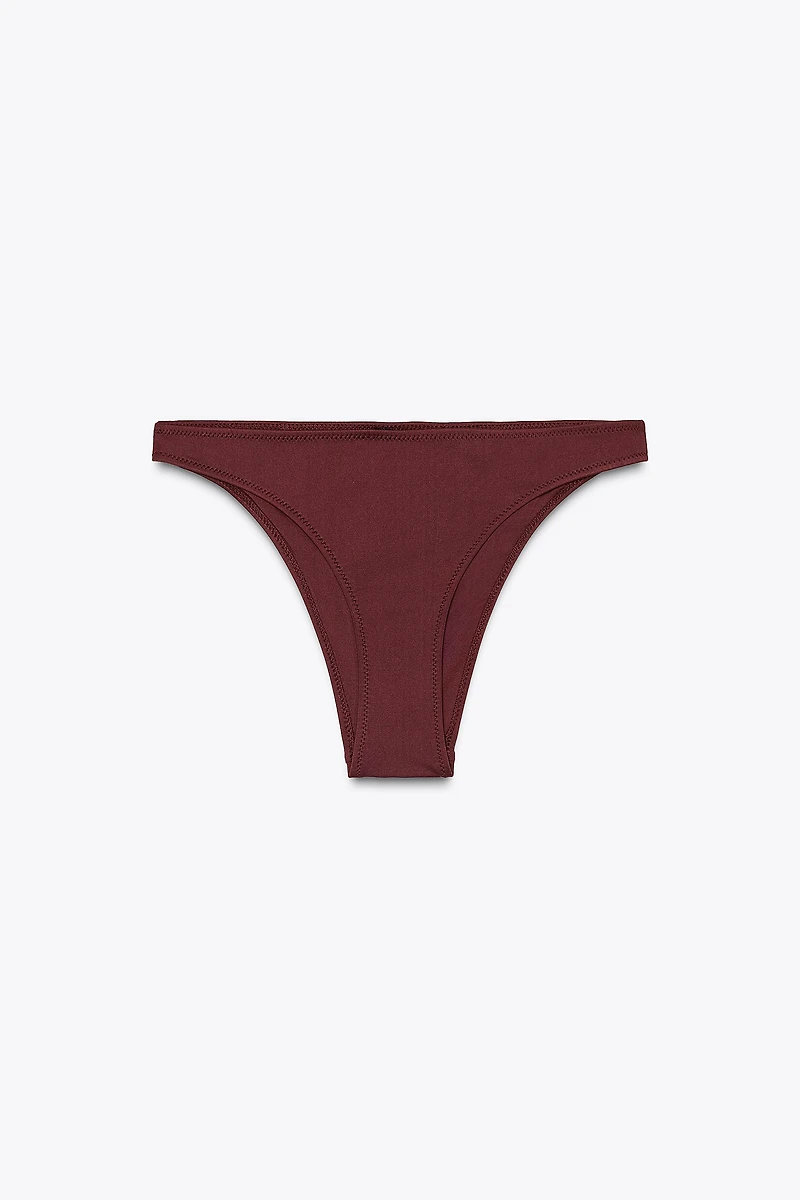 BIKINI BOTTOM