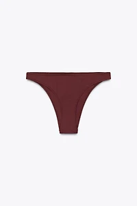 BIKINI BOTTOM