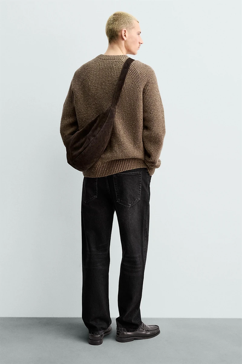 LEATHER SHOULDER BAG