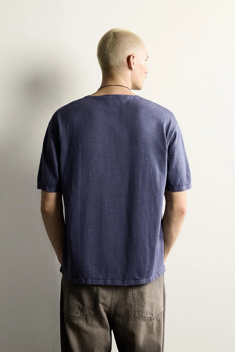 TEXTURED KNIT T-SHIRT