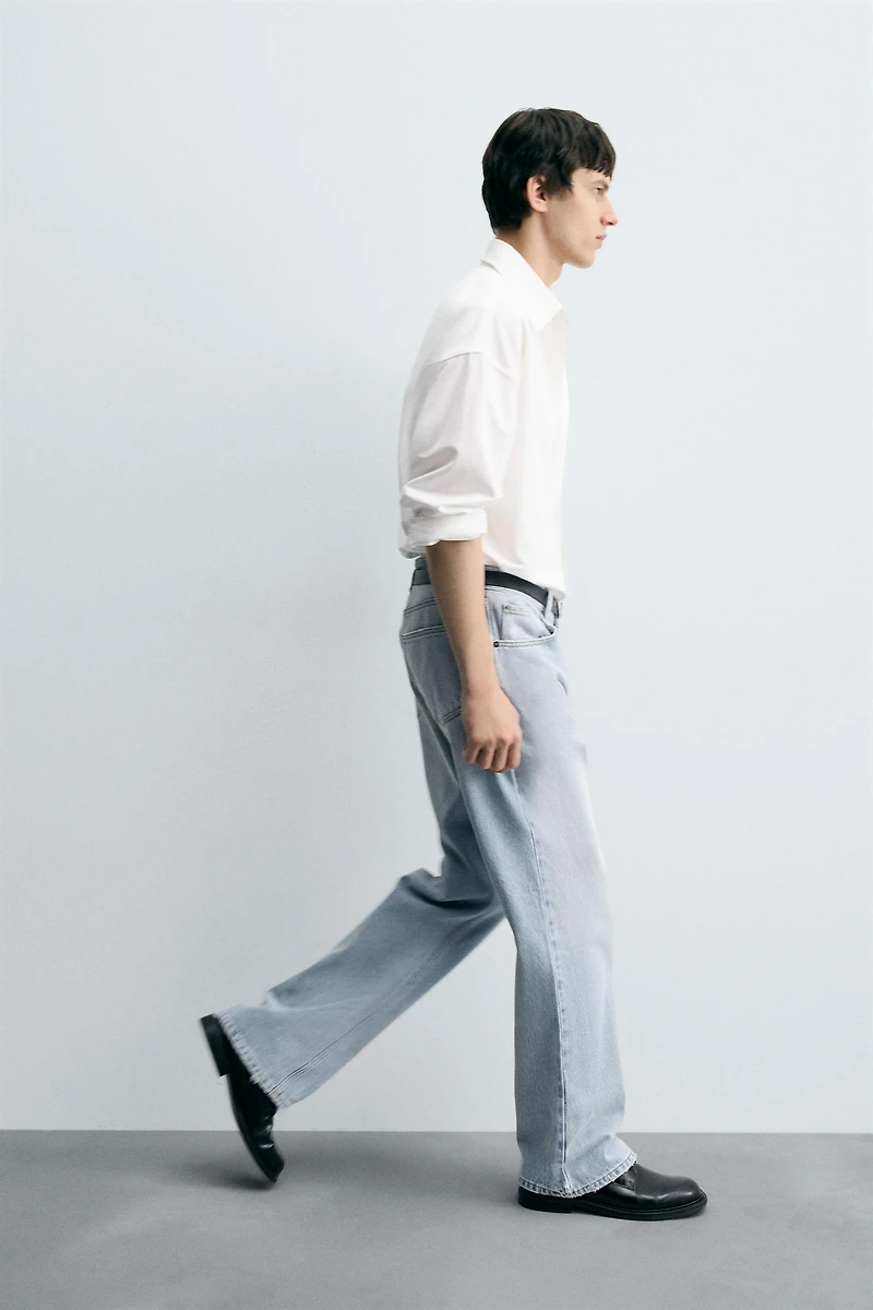 FLARED FIT JEANS