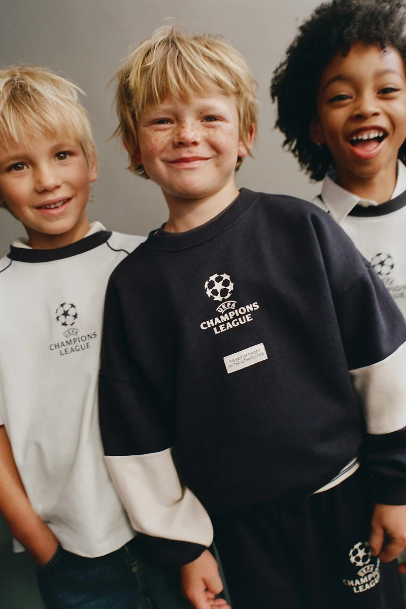 UEFA CHAMPIONS LEAGUE ® JOGGERS