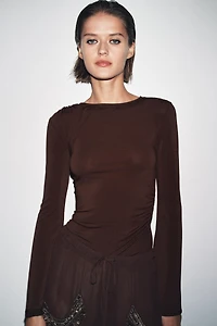 LONG SLEEVE RUCHED T-SHIRT