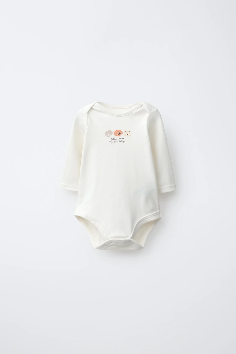 LOT DE CINQ BODYS IMPRIMÉ CHIOTS
