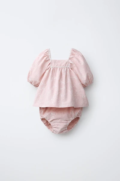 EMBROIDERED LACE SHIRT AND BLOOMERS SET