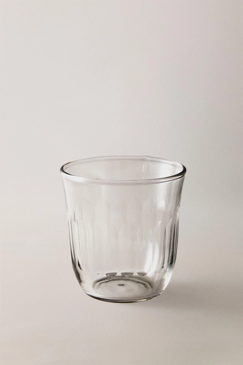 VERTICAL RAISED DESIGN GLASS TUMBLER