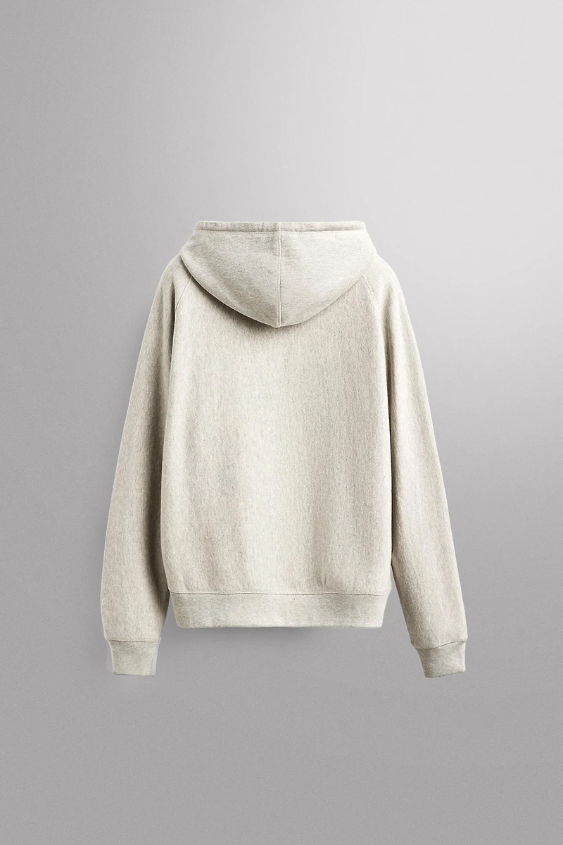 RELAXED FIT HOODIE SWEATSHIRT