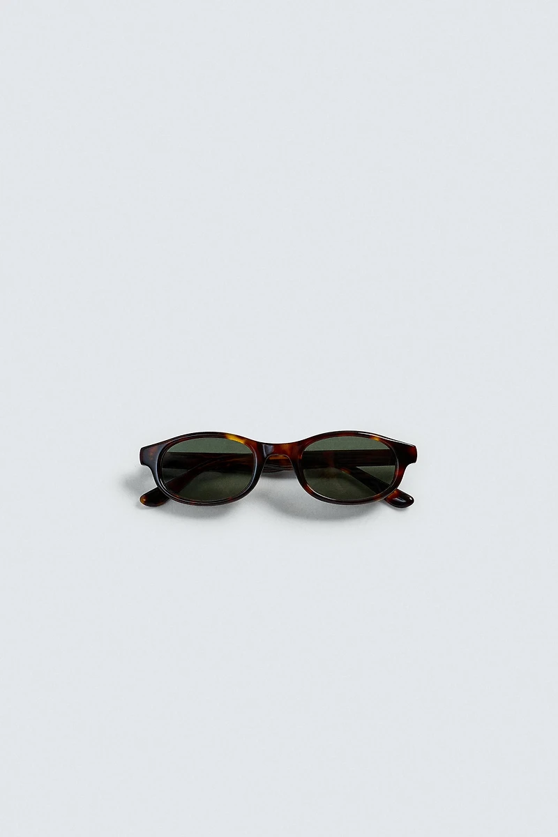 OVAL SUNGLASSES