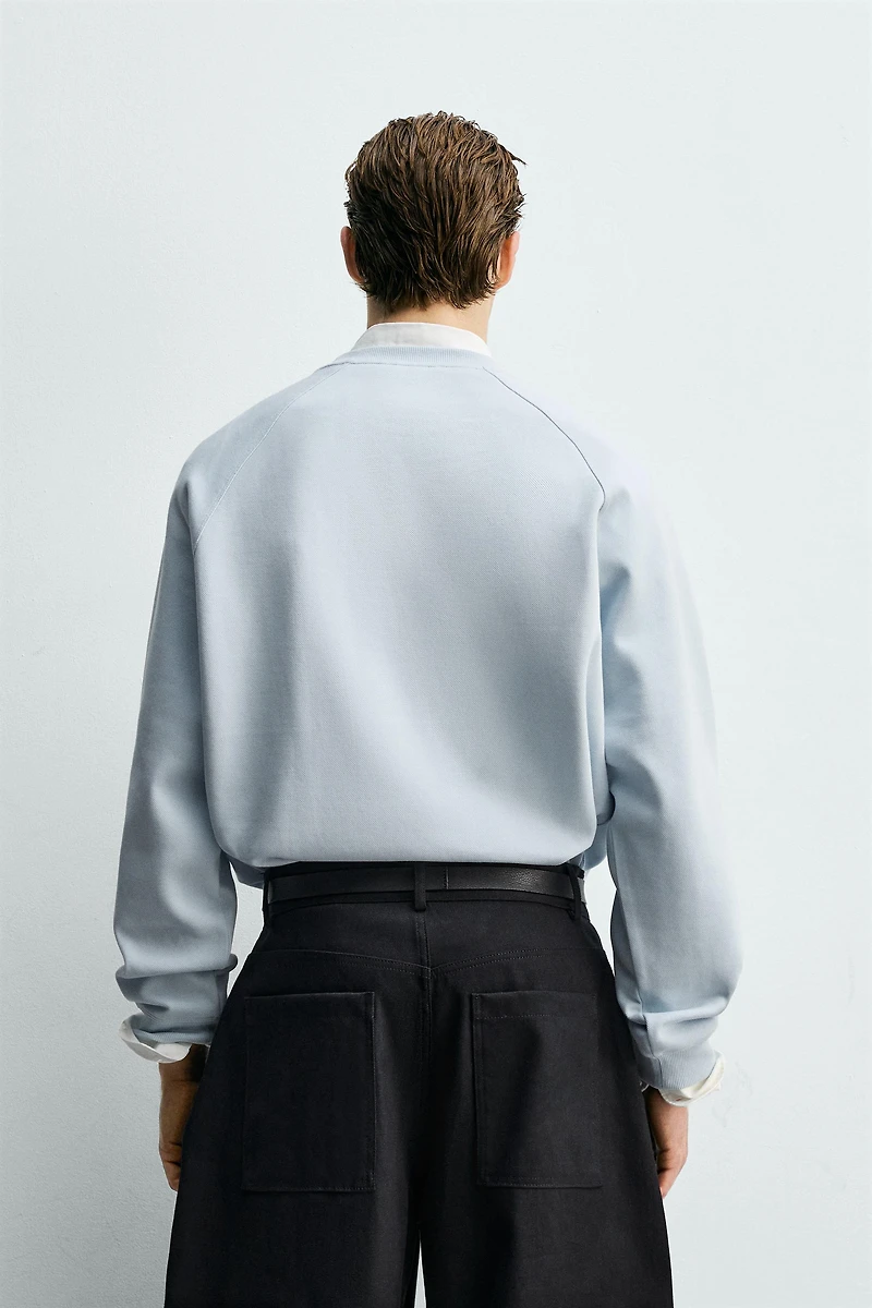 WASHED PIQUÉ TEXTURED SWEATSHIRT