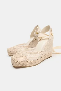 WOVEN WEDGE SANDALS
