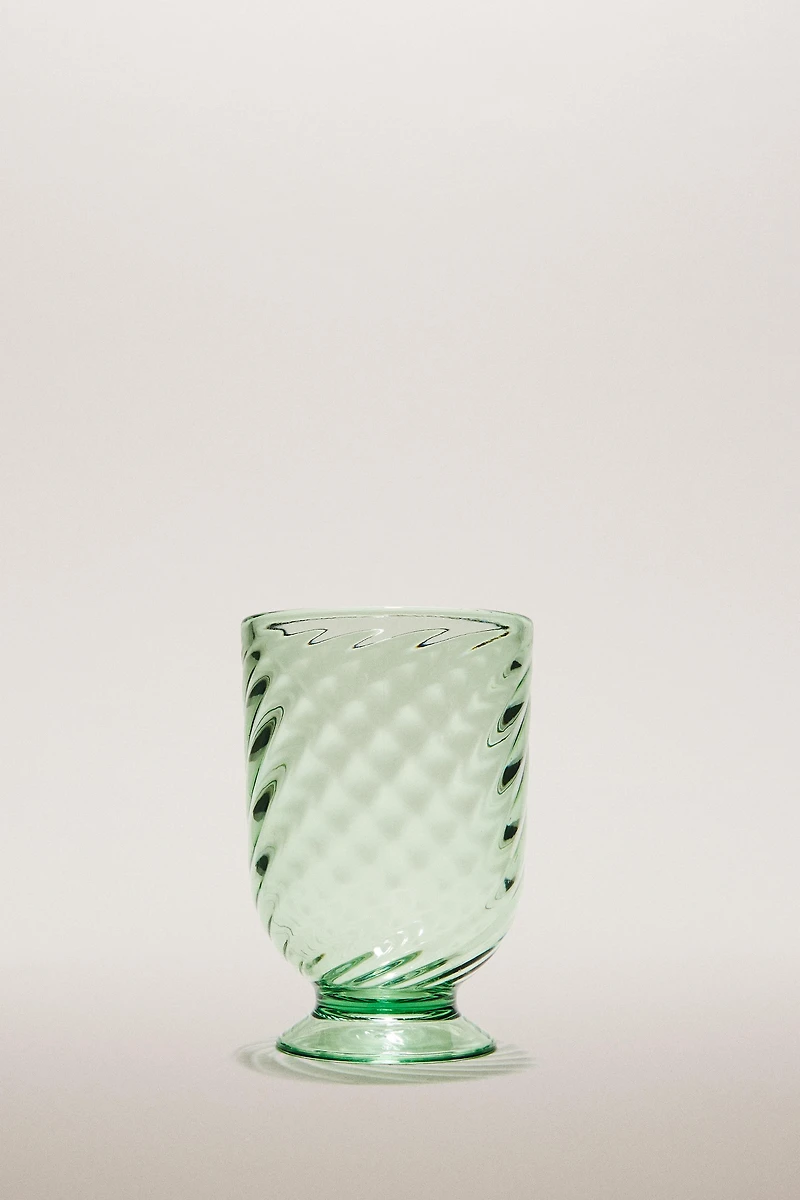 WAVY ACRYLIC GLASS