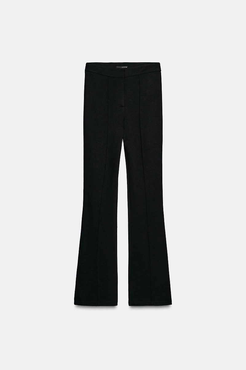 LEGGING FLARE AVEC NERVURE