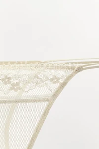 LACE THONG