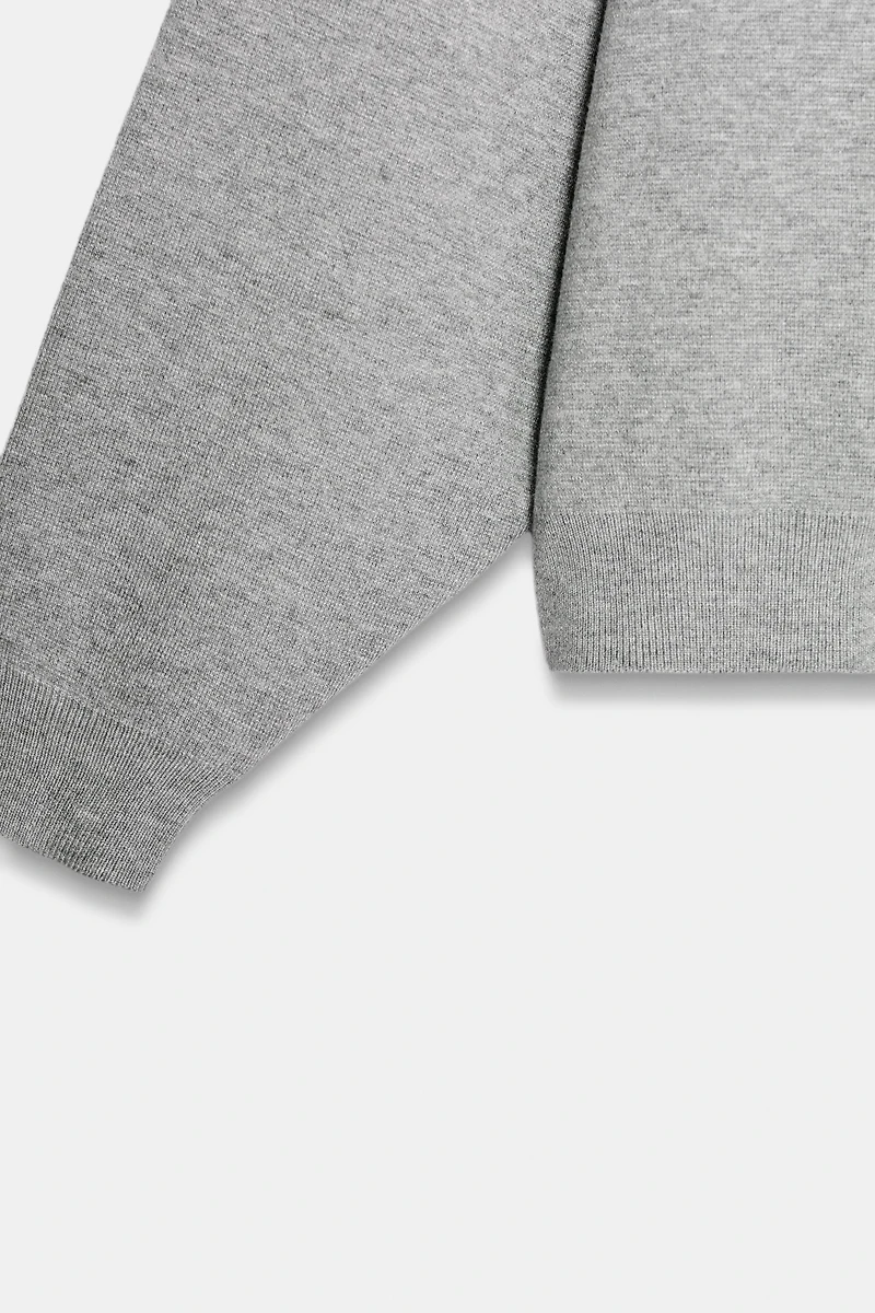 PLAIN KNIT SWEATSHIRT